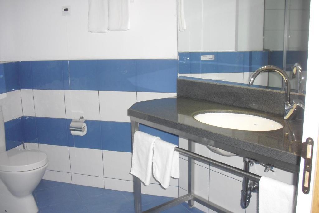 דופניצה Universal Hotel חדר תמונה